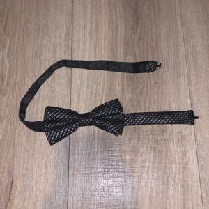 LBT handmade black silver bow tie